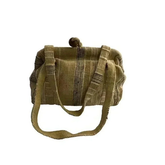 First Class boho shoulder bag, woven w/ wooden bead closure - Picture 2 of 14